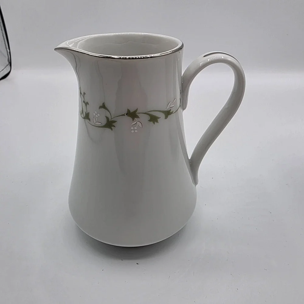 Sheffield Japan White Floral Elegance Porcelain Sugar And Creamer Bowl‎ With Lid